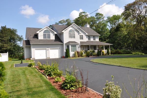 Cost of Driveway Resealing in Brownsburg